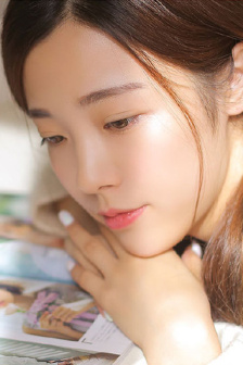 女裸全身无奶罩内裤内衣内裤